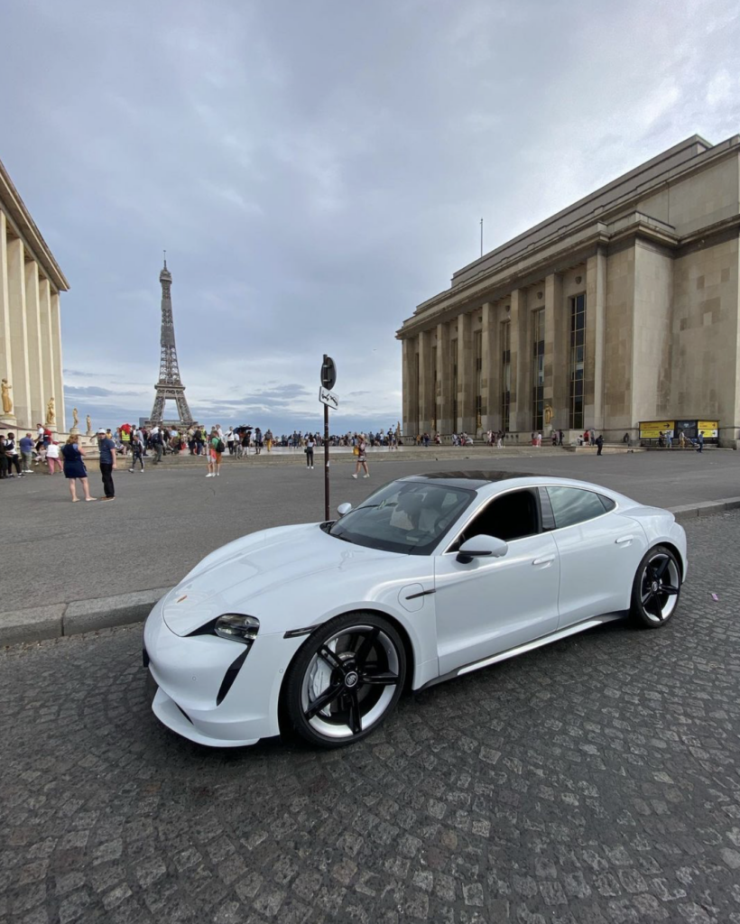 , Electrifying Elegance: Navigating the World of Luxury Electric Cars